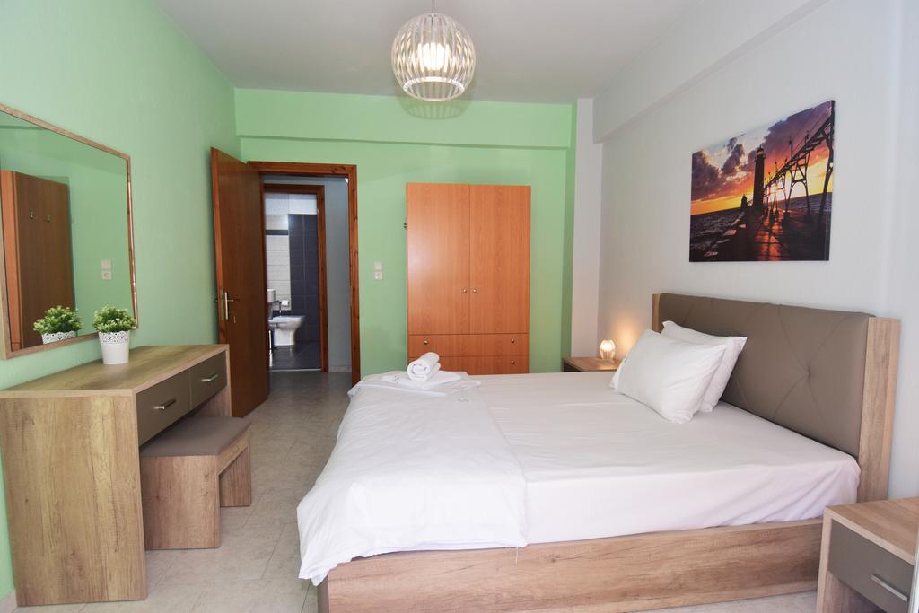 Bourlis Apartments Asprovalta Bagian luar foto