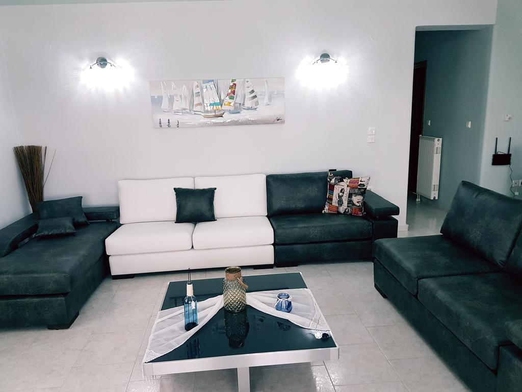 Bourlis Apartments Asprovalta Bagian luar foto
