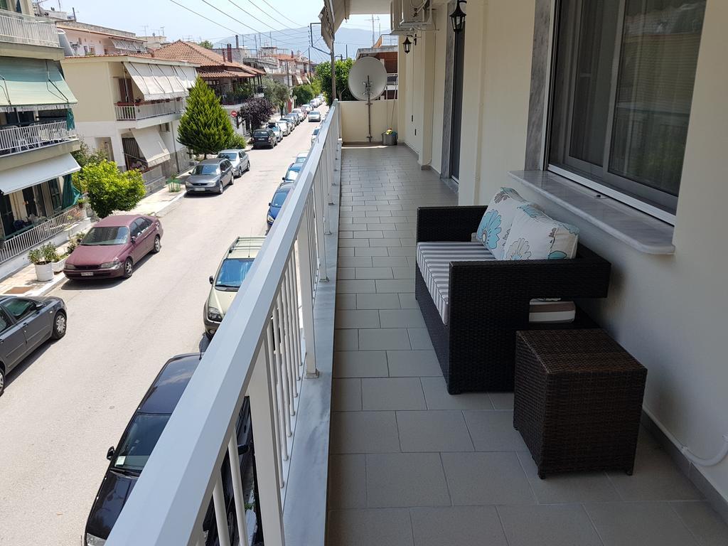 Bourlis Apartments Asprovalta Bagian luar foto